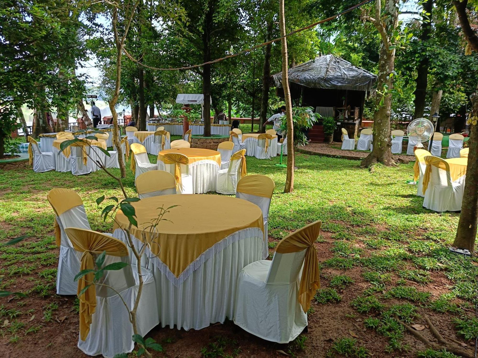 Ferienwohnung Malakkarethu House Aranmula Exterior foto