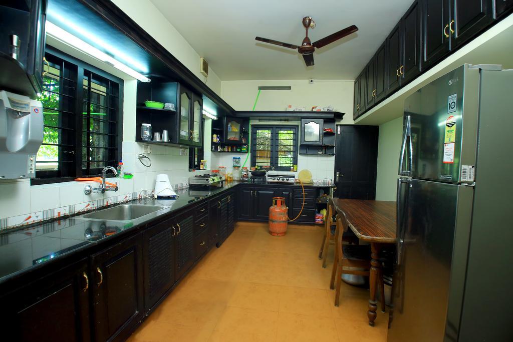 Ferienwohnung Malakkarethu House Aranmula Exterior foto